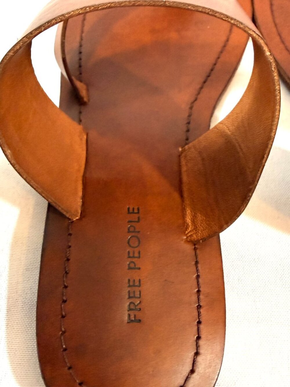 Free People Collection Women's Sunfarer Asymmetric Sandals - Size 8-1/2  NWT - Picture 6 of 10